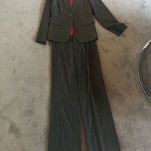 Banana Republic Grey Pinstriped Suit size 4 & 6
